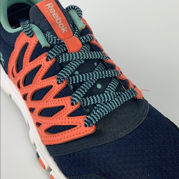 Reebok Shoes Women’s Sz 7.5 - Picture 2 of 7